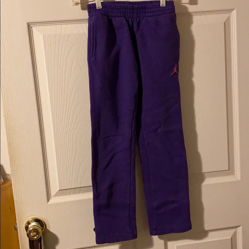 Girls Medium Jordan Sweats